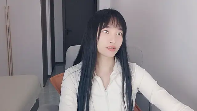 Lisa-3333's Live XXX Chat