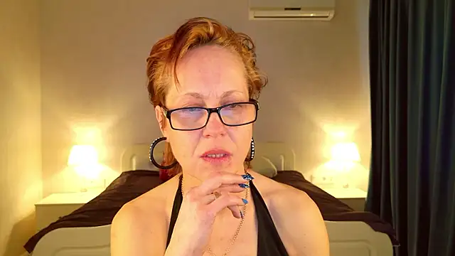 Czat XXX na żywo – LioraWeiss