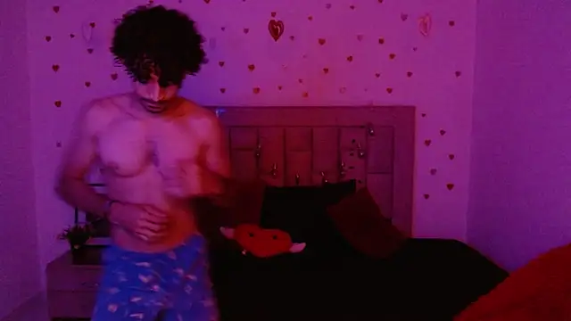 Chat +18 de Caius_fox ao vivo