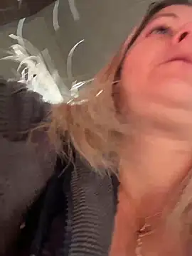 Chat XXX ao vivo de NikkiBlisss