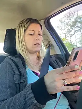 NikkiBlisssのライブXXXチャット