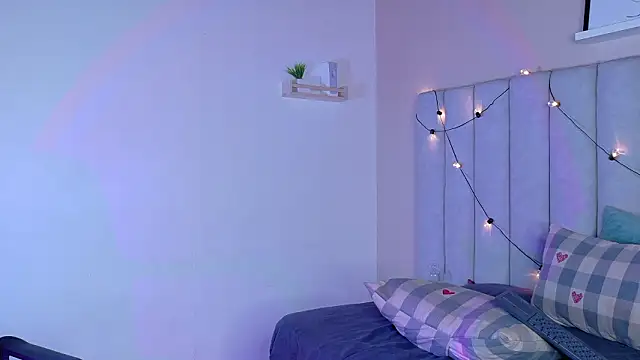 Chat +18 de AnnieRouse__ ao vivo