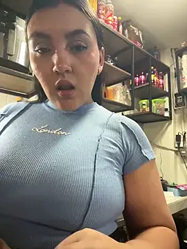 Gabriela_Lombardii 即時 XXX 聊天