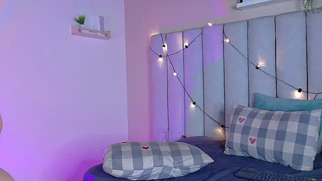 AnnieRouse__n Live XXX chat