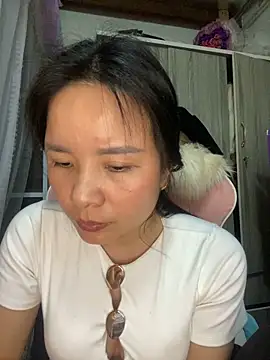 Ivy_Trix2 Adlı Modelin Web Kamerası Şovu