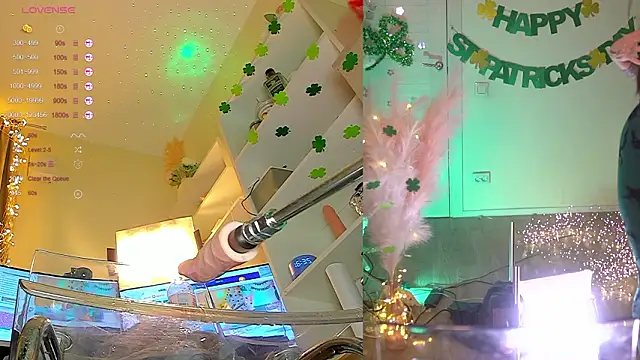 Ur_lil_bb élő XXX-chatje