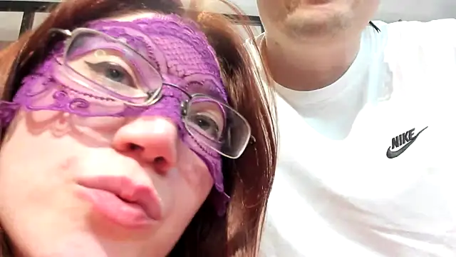 les_chatons_cokins Live XXX-Chat