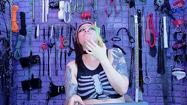 Chat XXX ao vivo de PANDORANEZZ