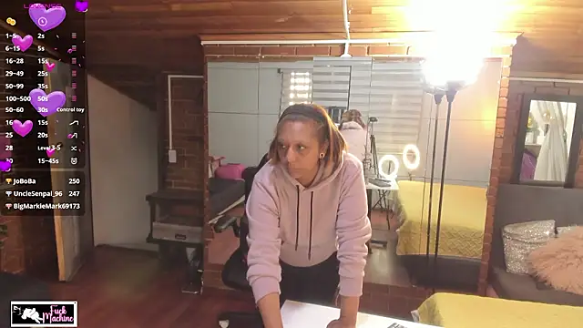 Destiny__Hall Live XXX-chat