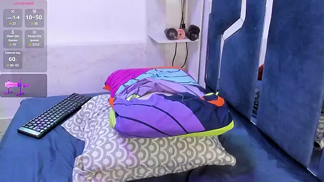 VeronicaRyan 现场XXX聊天