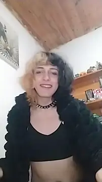 MakiMorningstar's Webcam Show