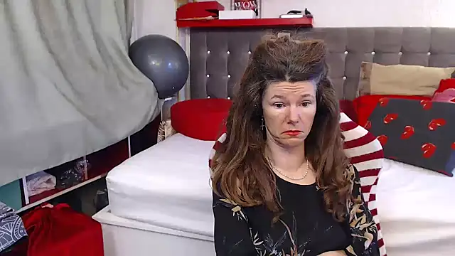 Chat +18 de kellyterapy ao vivo