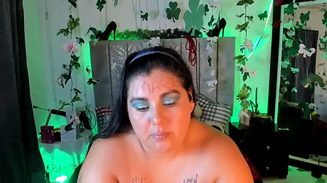 AndreaKinky: απευθείας συνομιλία ΧΧΧ