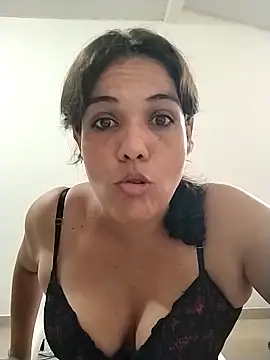 แชท XXX สดของ Bellapotencia1985