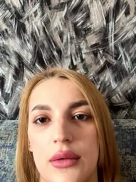 แชท XXX สดของ SashaPri