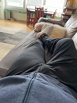 Slave4youu 即時 XXX 聊天