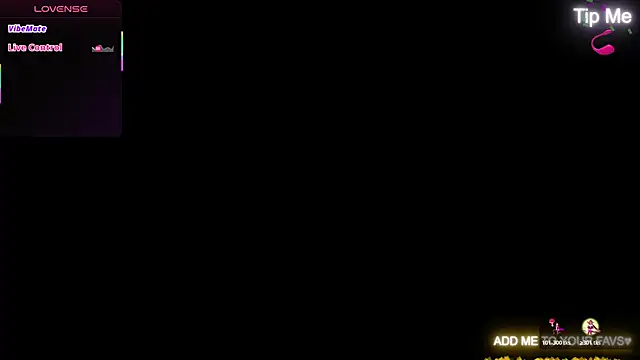 Shanna_Wells élő XXX-chatje