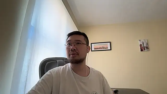 jasonryu2025 即時 XXX 聊天