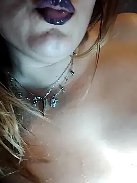 SWEETLUNA077 Chat XXX in diretta