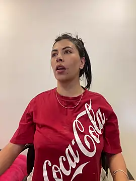 Alanna_atm_ élő XXX-chatje