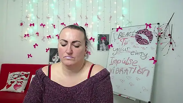 DianaMGG 라이브 XXX 채팅