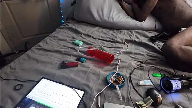 Triggerhappycj100 live XXX chat