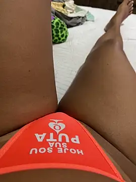 دردشة Brunamorenago الجنسية المباشرة