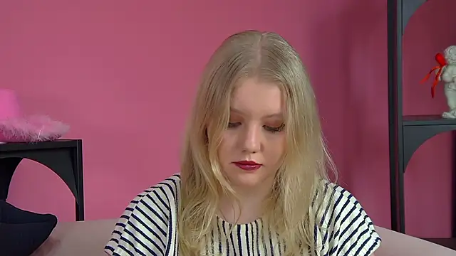 Chat +18 de EmilyEvanse ao vivo