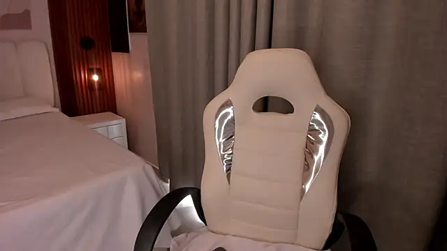 Miss_dare 现场XXX聊天