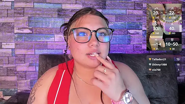 DREAMBOO_ élő XXX-chatje