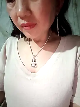 baby_112233 在線直播表演