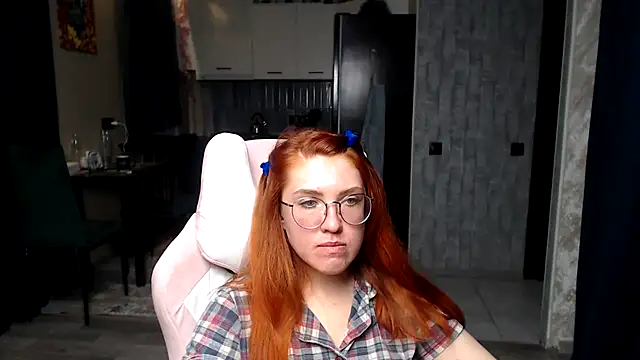 دردشة Reginasmilee الجنسية المباشرة