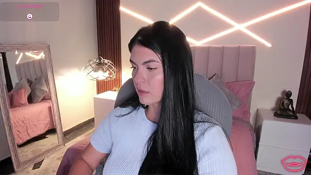 Veronicalanx1 élő XXX-chatje