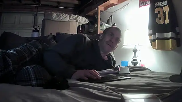 Chatroom XXX en direct de Tiggitytomociti