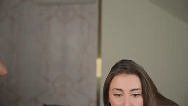 Luna_secretgirl's Live XXX Chat