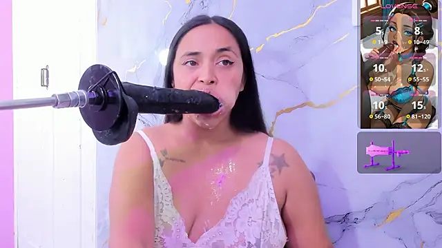 Chat +18 de susan__bigass ao vivo