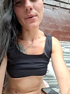 Živý XXX chat Samy_Hoops