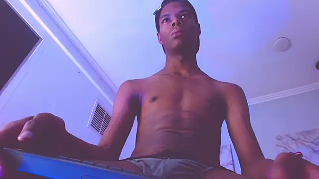 Santiago_Ortiz_ Webcam show