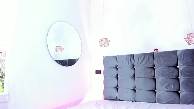 Chat XXX en directo de Cherry_Scarlet_