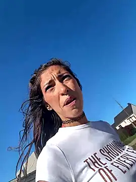 แชท XXX สดของ Amani_thewolf