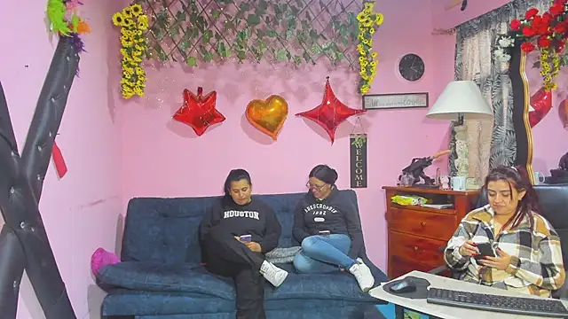 lesbiancuple's Live XXX Chat