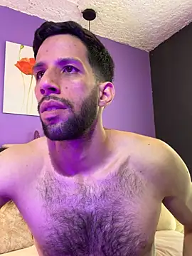 Karim_mansur élő XXX-chatje