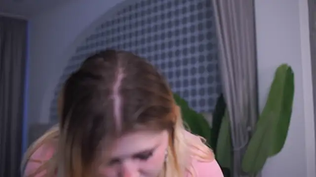 Chat XXX ao vivo de KenaYodis