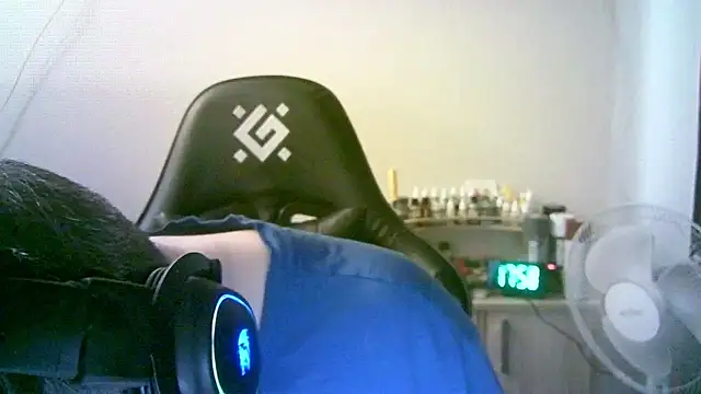 Chatroom XXX en direct de SirAbuser