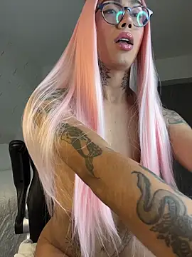 miss_tatiana_'s Webcam Show