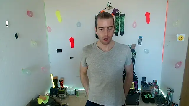 hei_69 Chat XXX live