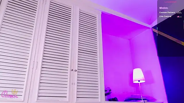 EmmaaCastro: онлайн-секс-чат