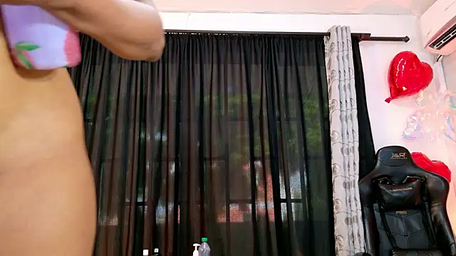 Živý XXX chat BLACK_ROSSE_1