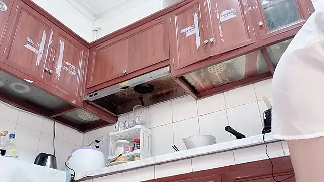 LyLy_Office's Live XXX Chat