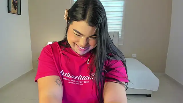 Shelsy_joys লাইভ XXX চ্যাট